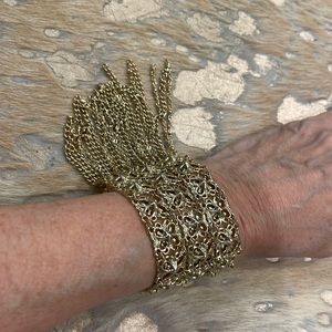 Kendra Scott Iris Statement bracelet